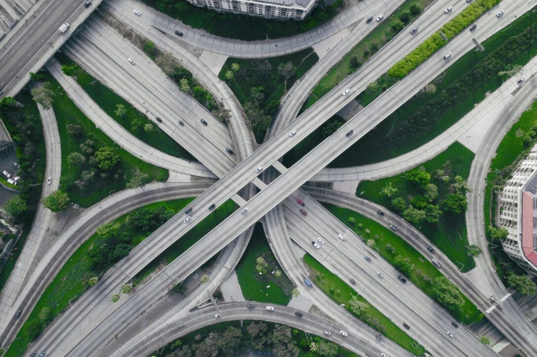 Birdseye view of multiple freeways intersecting.